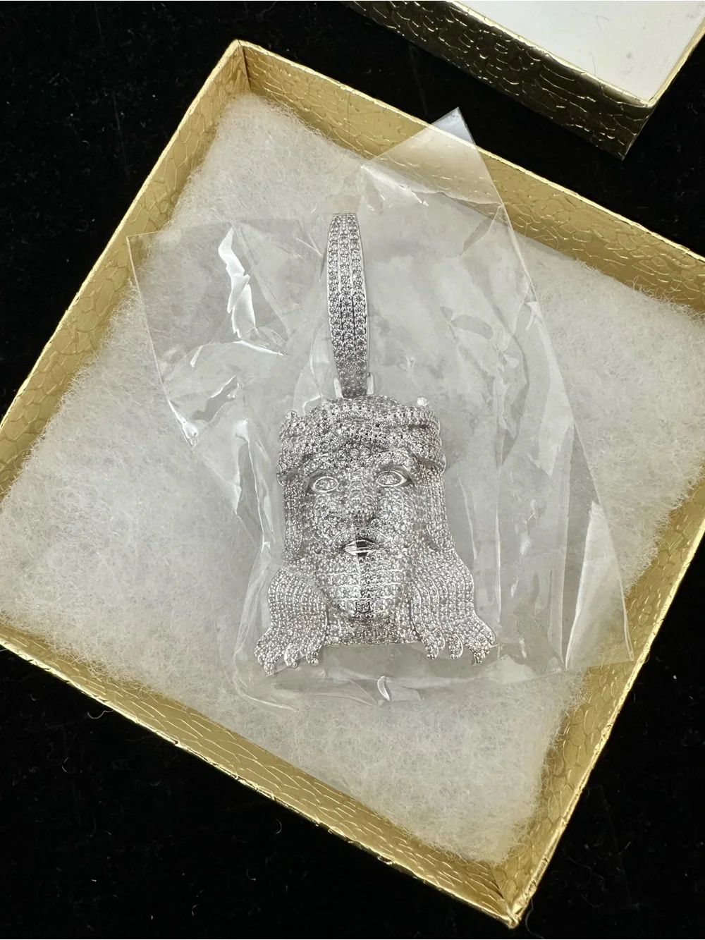 New Silver plated Crowned Jesus Head Pendant charm